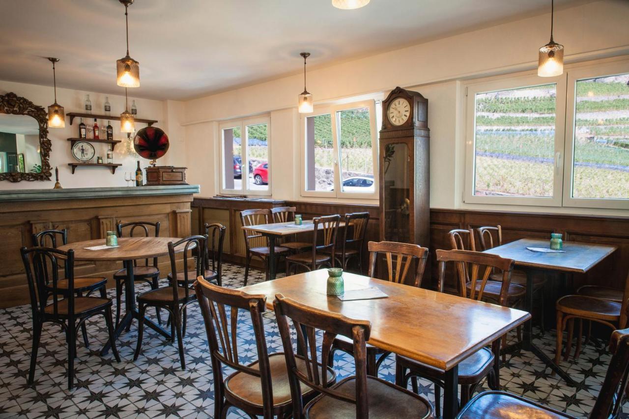 Auberge De Rivaz 外观 照片